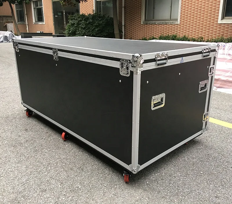 Customized Trade Show Booth Design Solutions To Make A Splash at Your Next  Las Vegas CES Expo