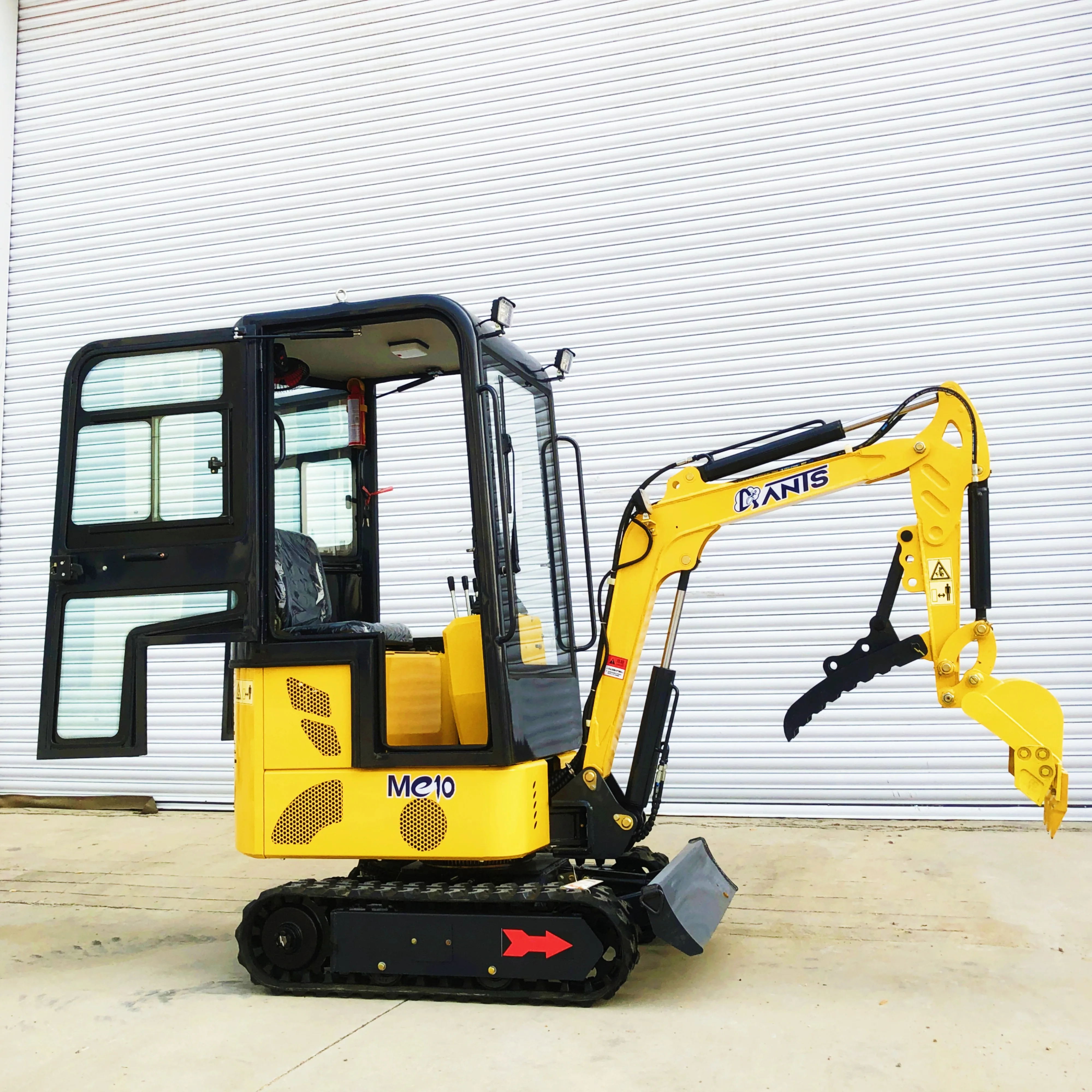 2024 smallest mini excavation hydraulic digger 1ton 1000KG mini excavator with cab micro excavator