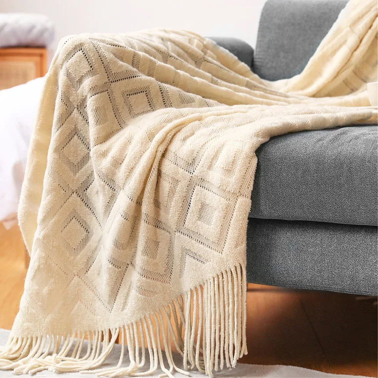 Couch Decorative Acrylic Diamond Textured Throw Jacquard Design Extra Soft Cozy Tassel Knitted Blanket