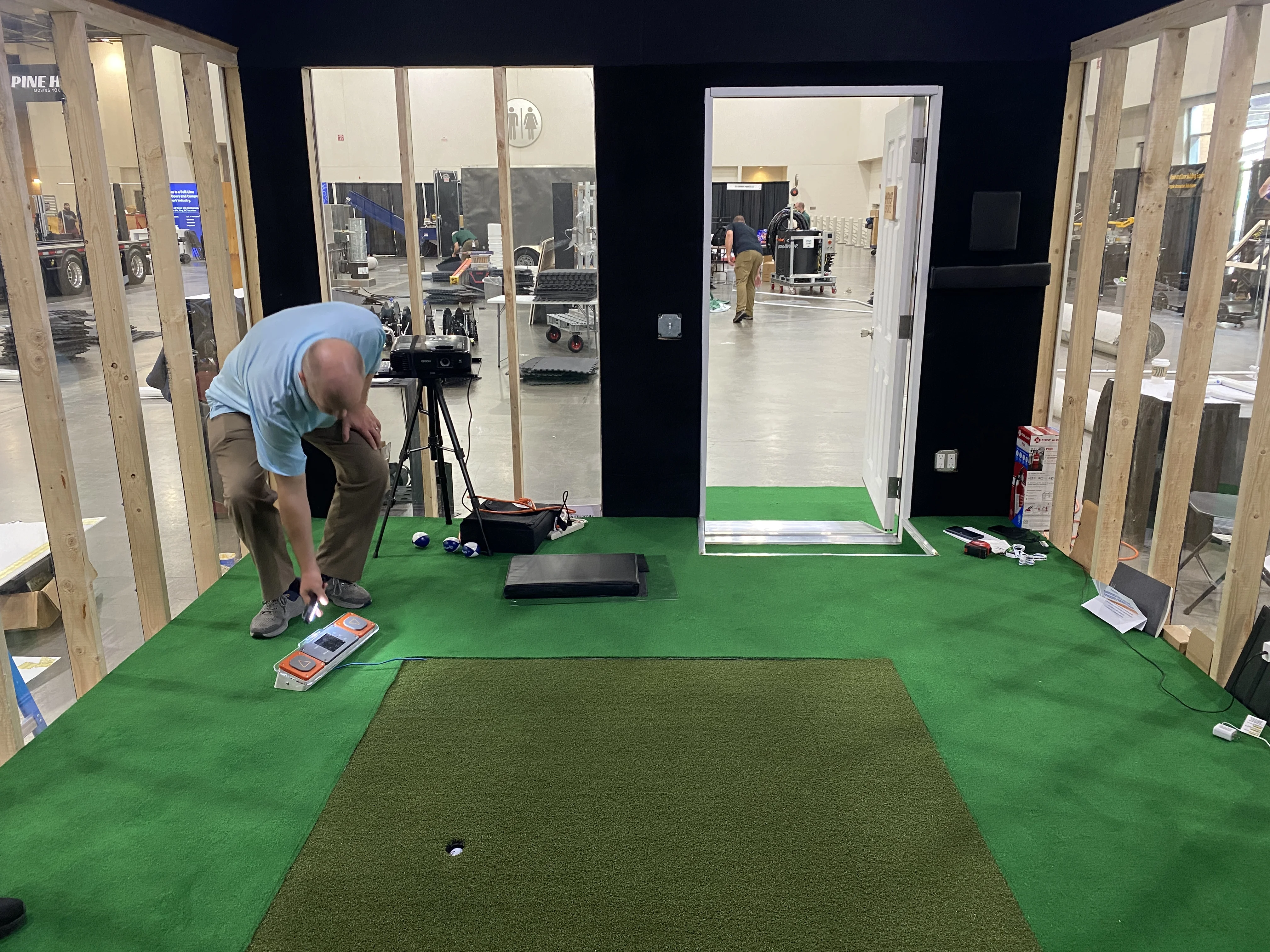 IMPACT SPORTS-Seperate golf space-Wooden golfing shed waterproof shed with all , including golf projector, golf launch monitors