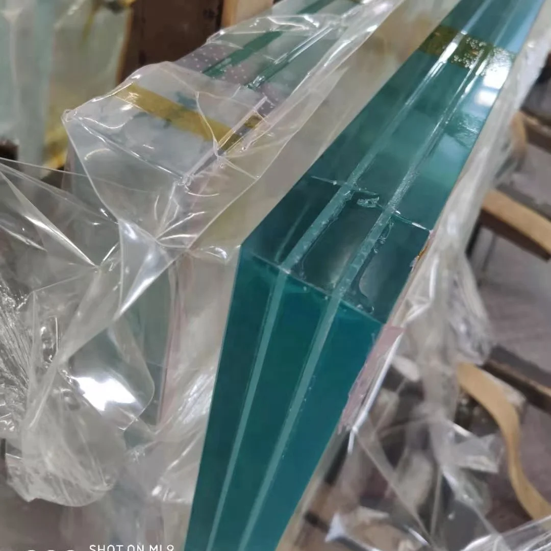 3 ламинированных слоя закаленное стекло Ultra Clear с низким содержанием железа ПВБ ПМГ многослойное