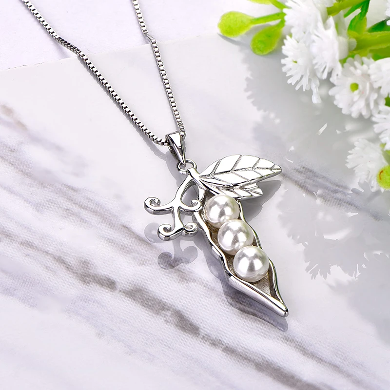 Fashionable 925 Sterling Silver Factory Wholesale Pea Shape Three White Shell Pearl Fine Jewelry Necklace