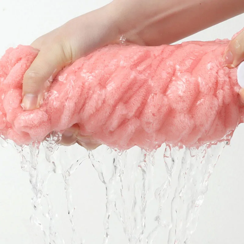 Coral Fleece Polyester Fabric Sustainable Textile Fibers for Home Use with Lace Feature