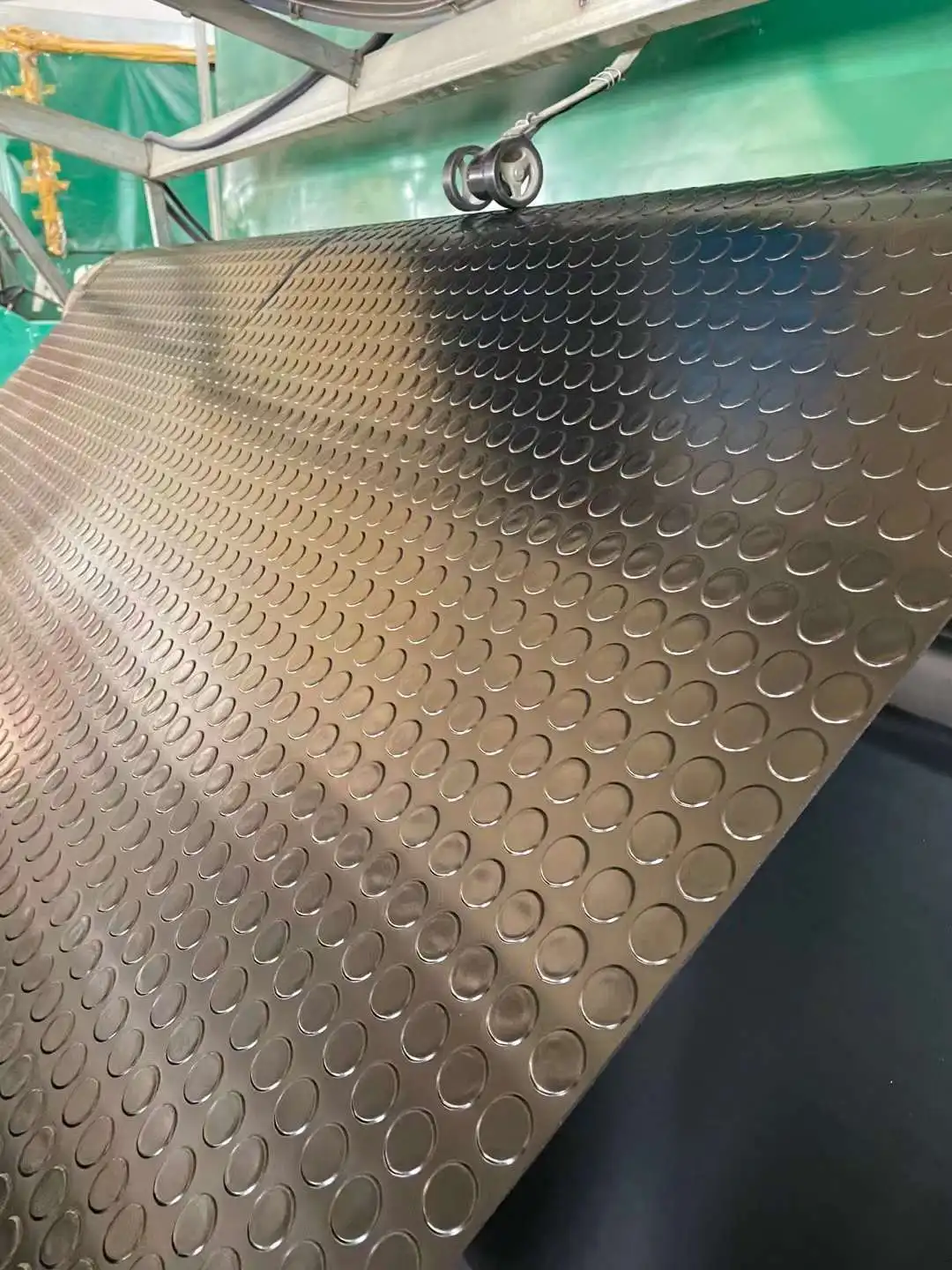 4mm Coin/ penny rubber mat studded Garage 3mm rubber Flooring 5mm rubber sheet