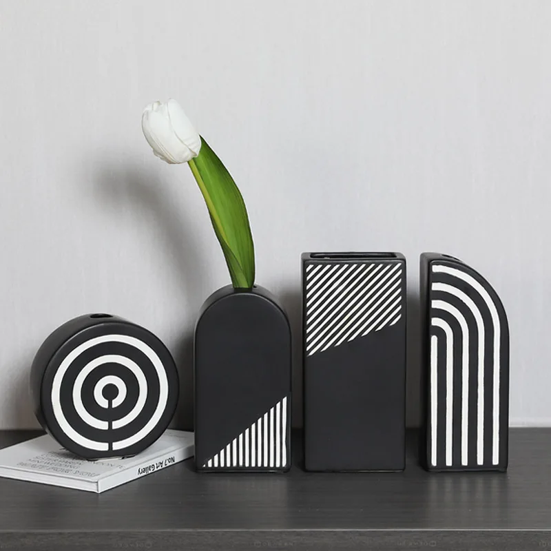 Living room decor creative home decor black and white modern simple ceramic vase dry flower nordic striped vases decoration
