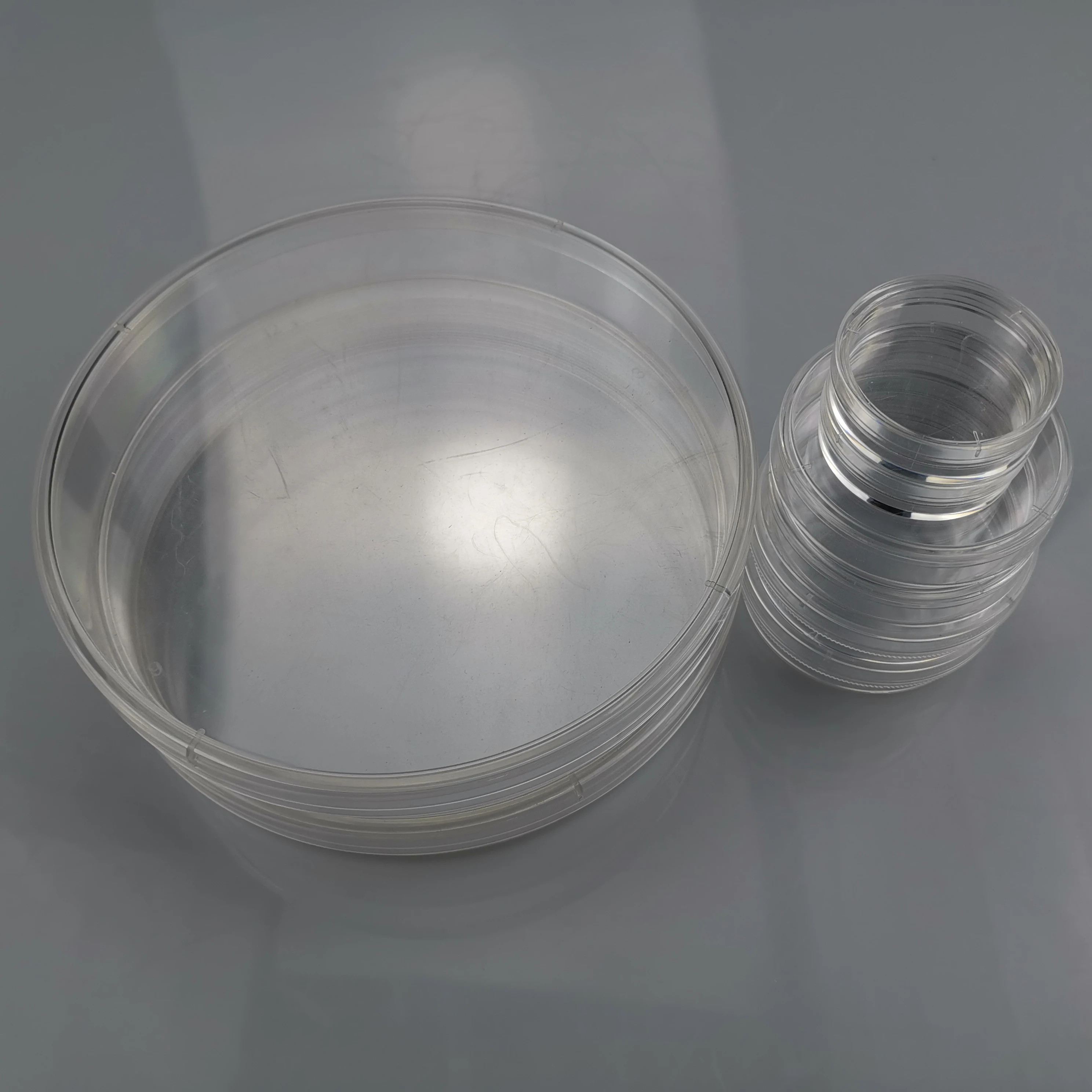 
 Стерильные одноразовые пластиковые лабораторные тарелки Петри 90 мм * 15 мм с крышками для лабораторных тарелок, бактериальные дрожжи  