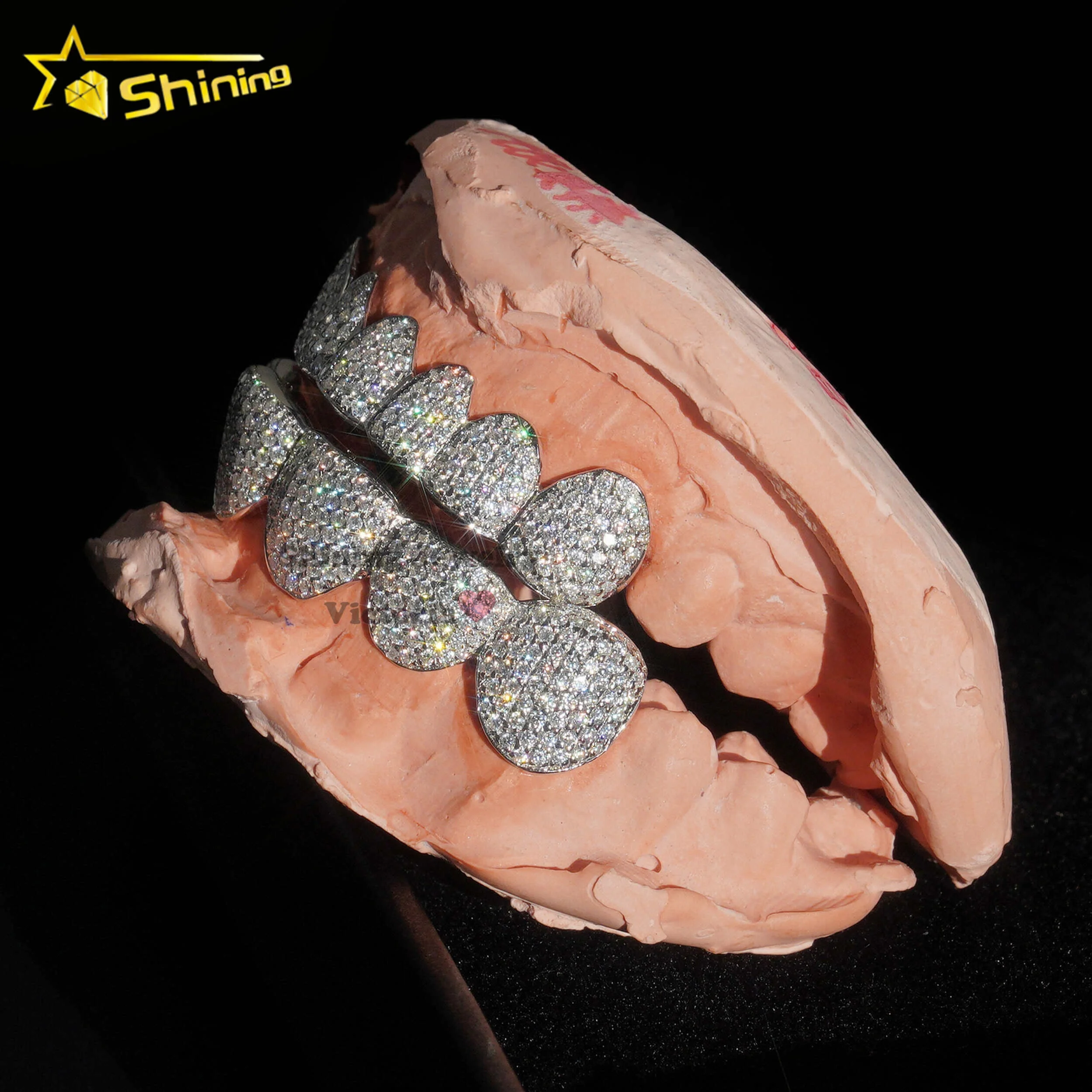 Custom Fashion Hip Hop Jewelry 925 Sterling Silver Iced Out VVS Diamond Round Cut Moissanite Teeth Grillz For Mens