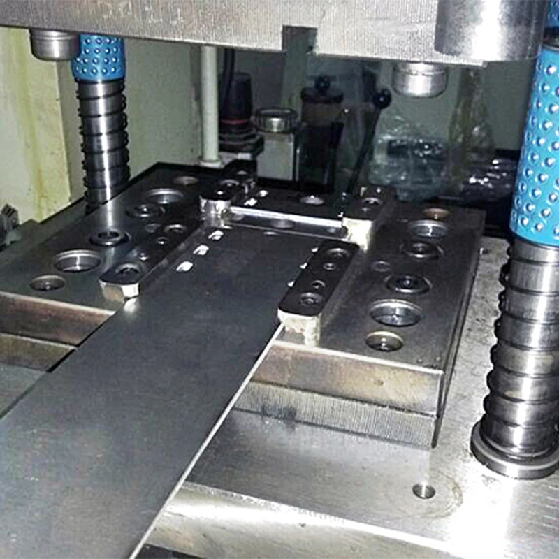 Factory Customize OEM Punching Precision Punch Custom Metal Blanking Dies Hardware Press Molds Progressive Stamping Die