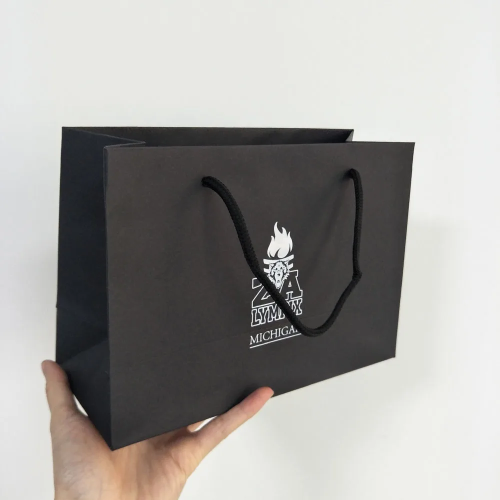 Custom print shopping paper bags with your own logo carrier black craft gift paper shopping bag with logo