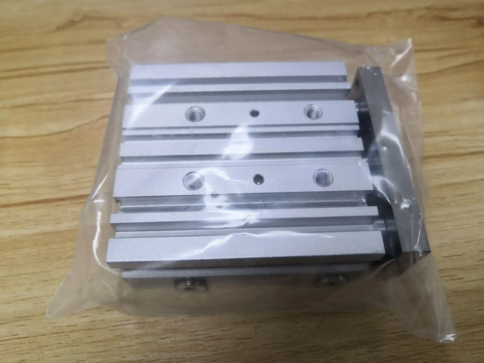 SMC  cylinder MGPM20-50