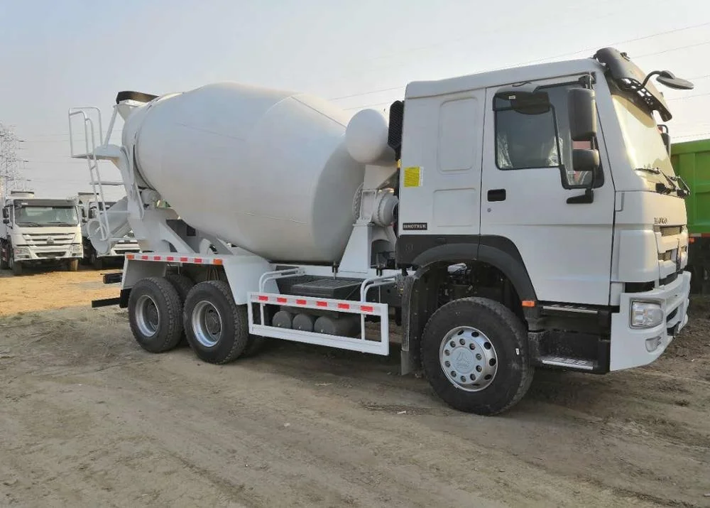 Б/у автобетономешалка/Sinotruk howo автобетономешалка/автобетономешалка