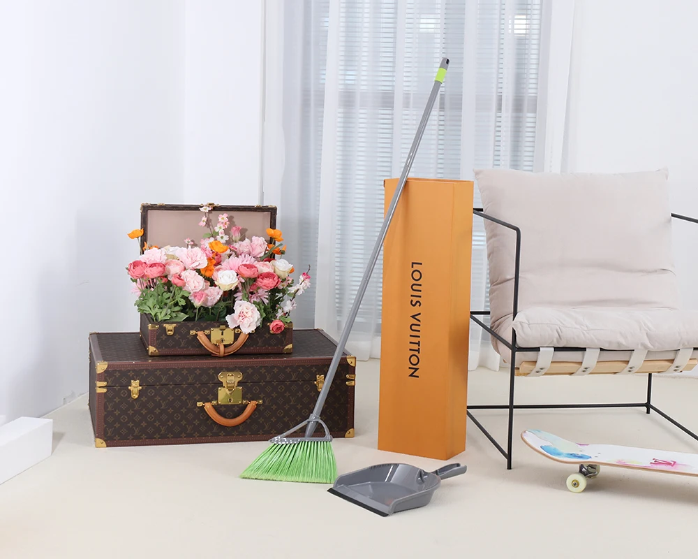 Cleaning TOOLS IRON Handle BROOM and DUSTPAN Set High QUALITY PP Plastic