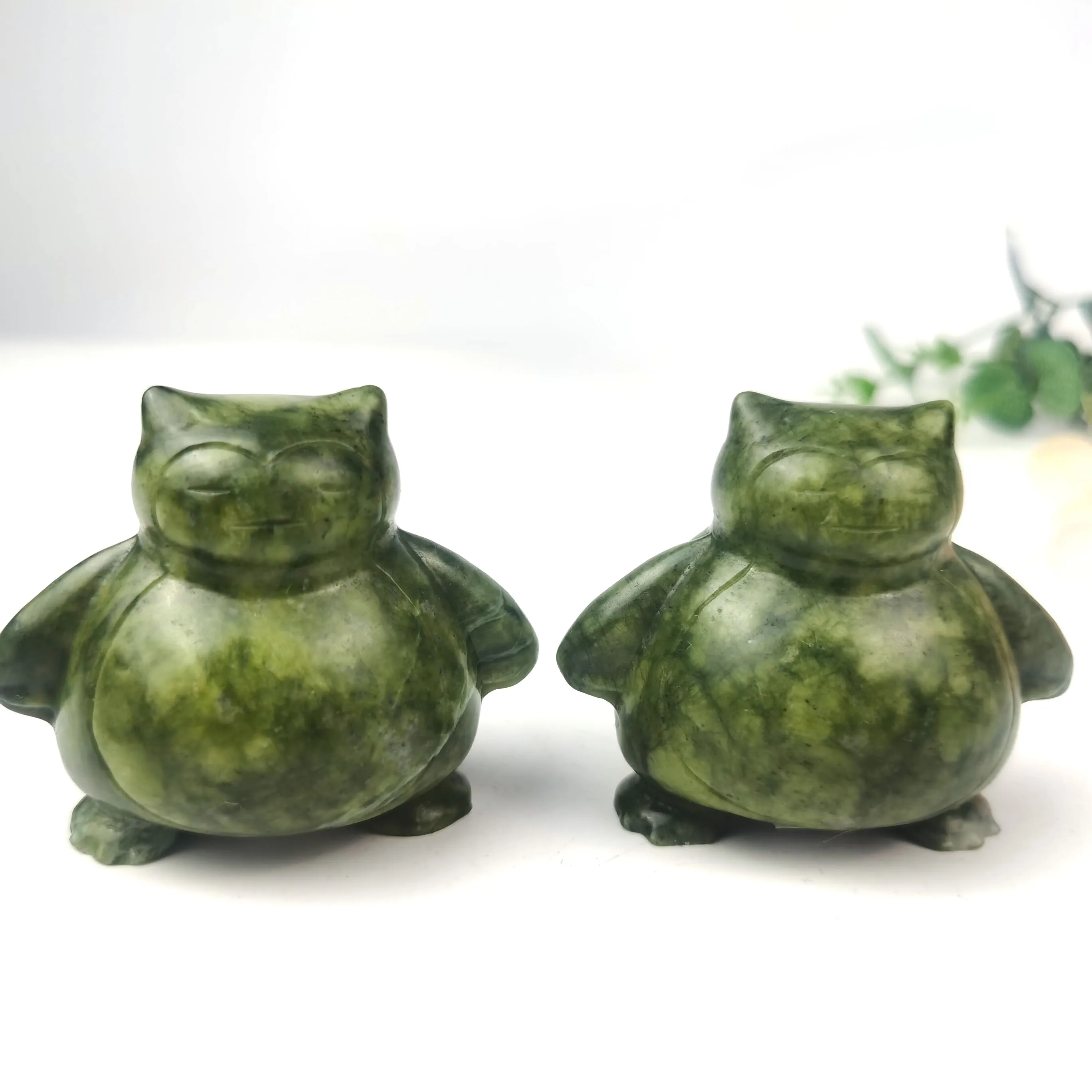 Wholesale Hand Made Crystal Craft Natural Crystals Healing Stone XiuYan Jade Crystal Statues For Decoration