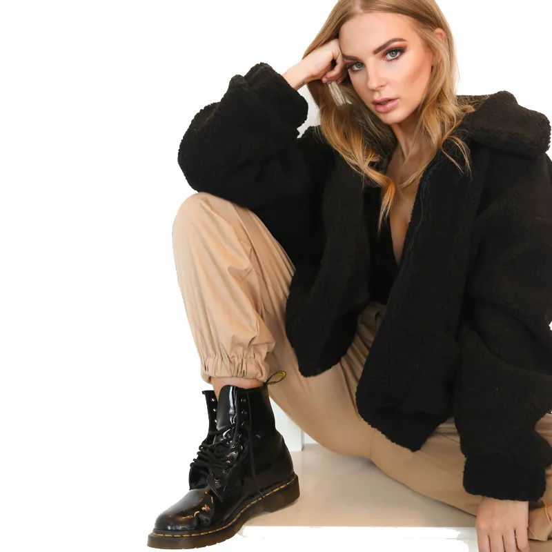 
Short Women Shearling Sheepskin Coat Teddy Coat Winter Jackets Faux Fur Coats For Ladies 