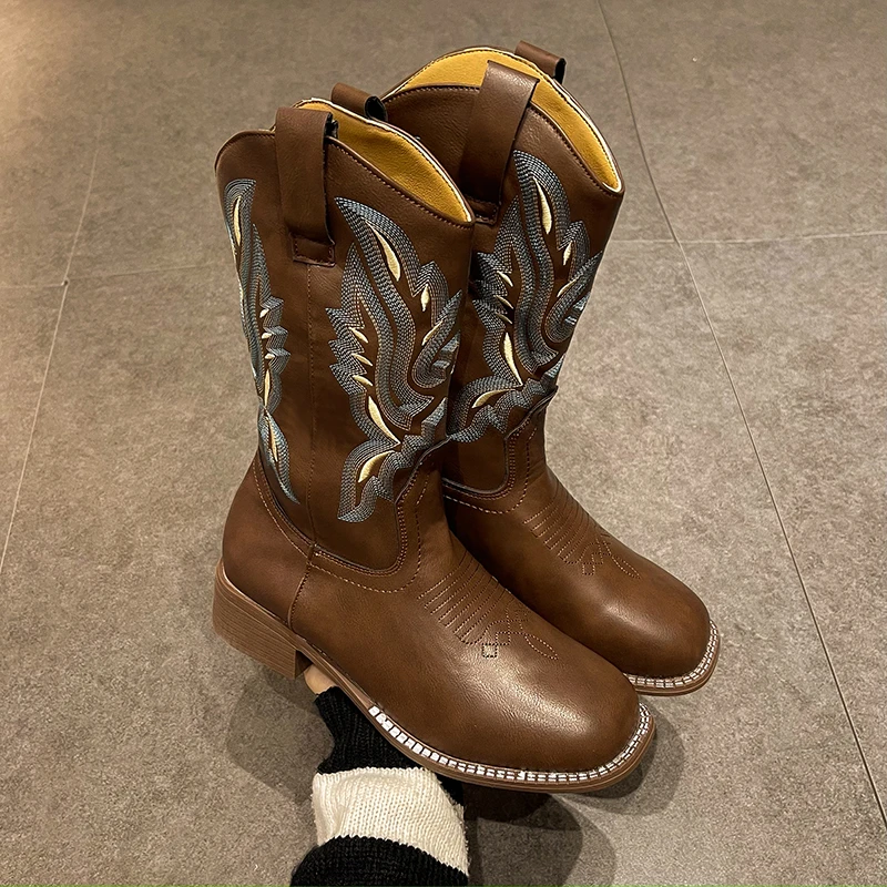 Vintage embroidered Doc Martens for women Summer brown heel boots Net Red Knight Ankle Boots for women Western Cowboy boots