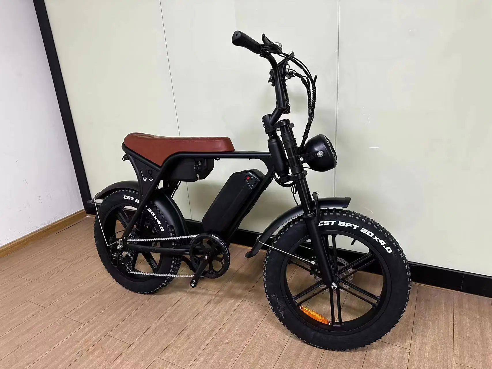 2023 New Model 48v 750w 1000w Electric Bicycle E Bike Fat Tire Chopper Electric Bike Motorcycles