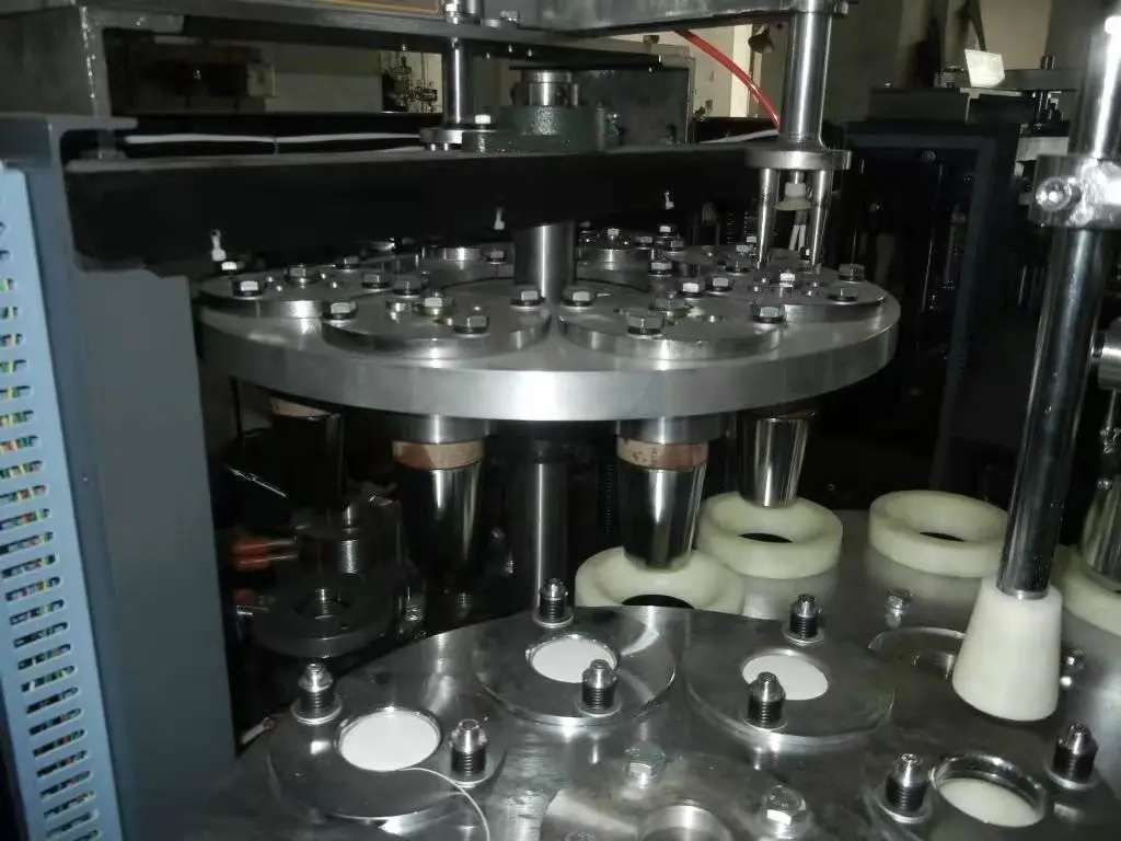 2023 Automatic PS PP Pet Plastic Milk Tea Coffee Water Tea Disposable Glass Cup Making Machine