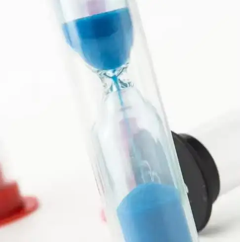 Hourglass timer Fall-proof plastic three-minute suction cups for kids Creative gift brushing timer for students