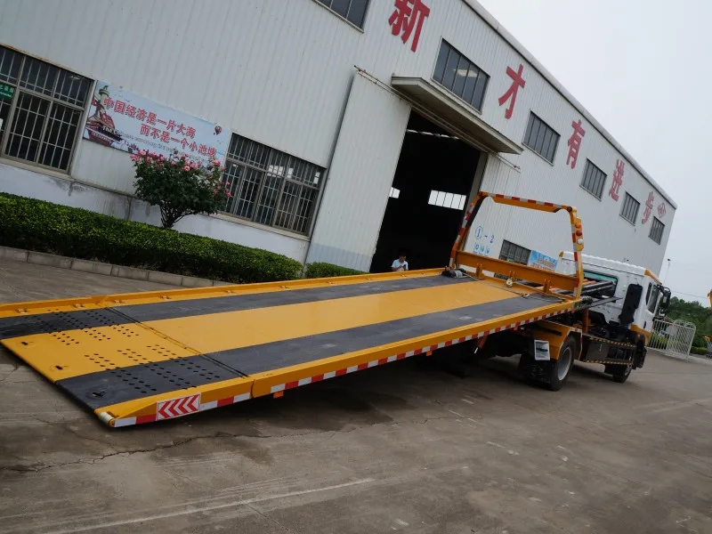 High performance new 12 ton 6 wheel electrically hydraulic control left steering crane lift car crane tow wrecker truck