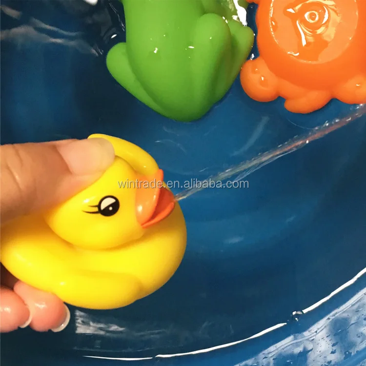 Kids Bathing Water Splashing Rubber Nemo Fish For Squirt Bath Toy