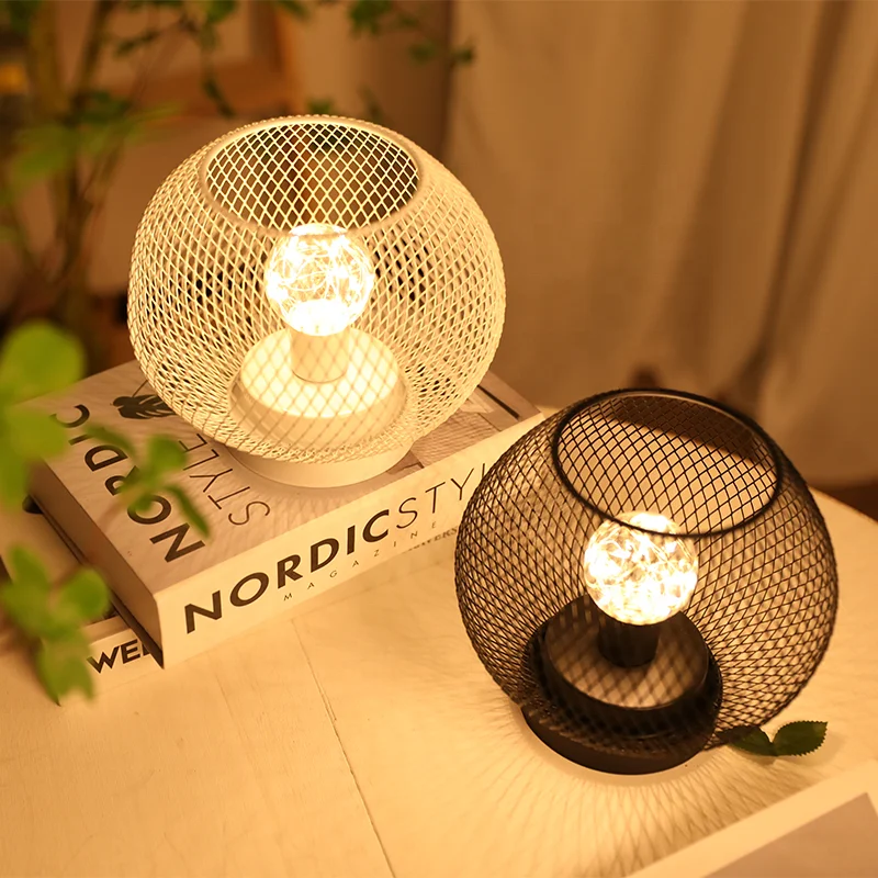 Modern Design LED Night Light Table Lamp Top Ranking Switch Power Wholesale New Decorative Metal for Christmas