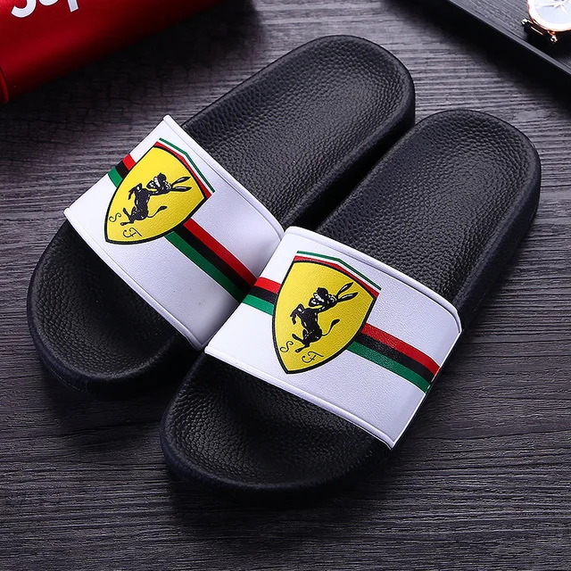 2022 Fashion Slippers For Men In South Korea Men Slides Sandals Shoes Bedroom And Beach Men Slipper