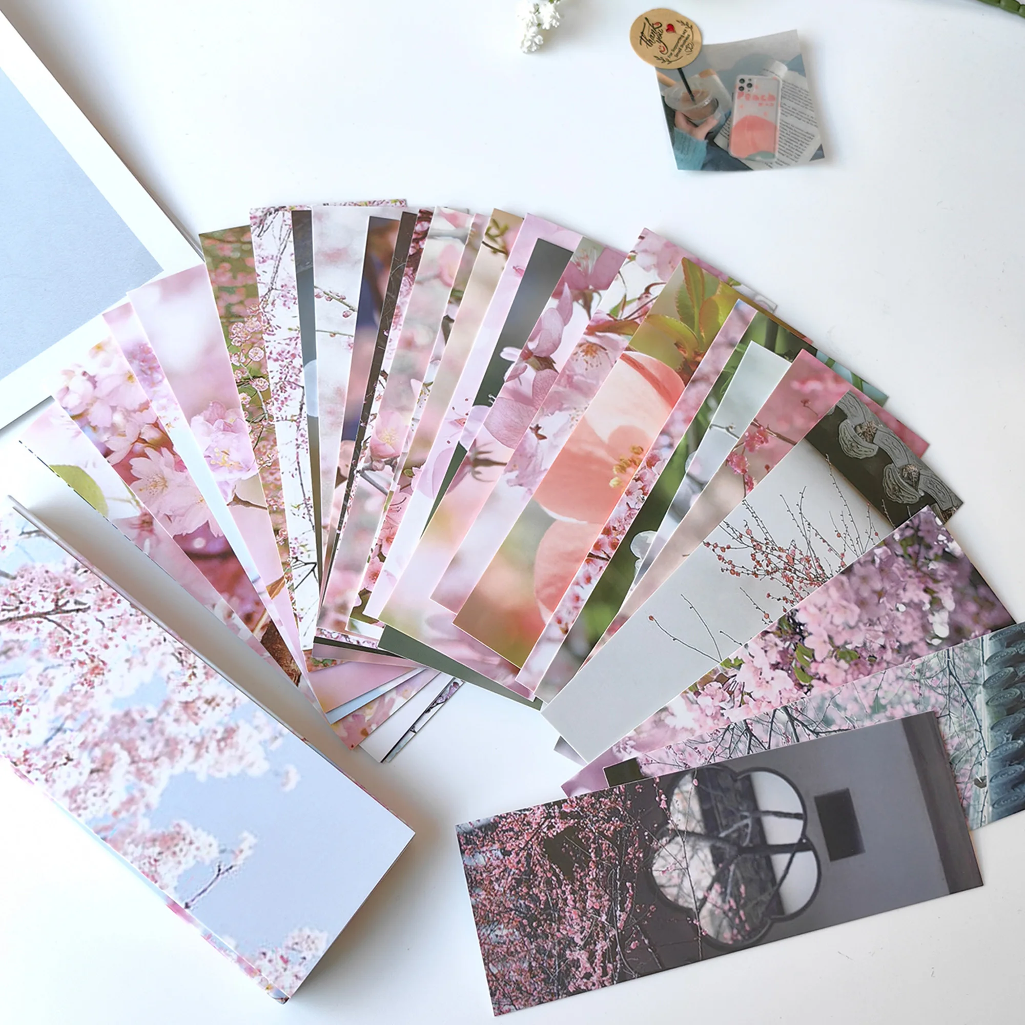 Custom 30-Piece Paper Postcard Kit for Aesthetic Bedroom Wall Collage Printed Bookmark Photo Pictures New Title