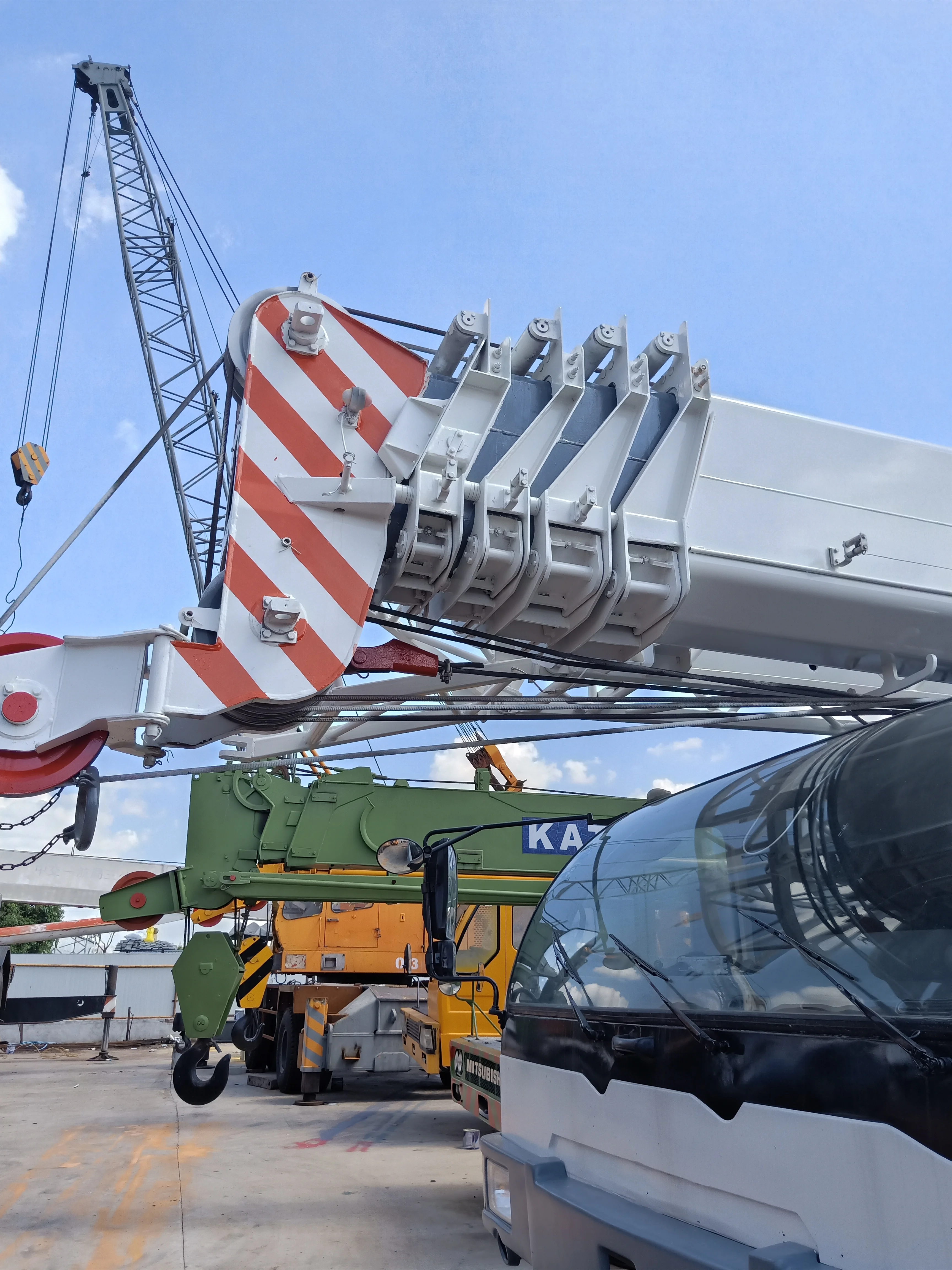 used Zoomlion crane QY50V qy50 50v zoomlion50 50 ton telescopic boom truck crane