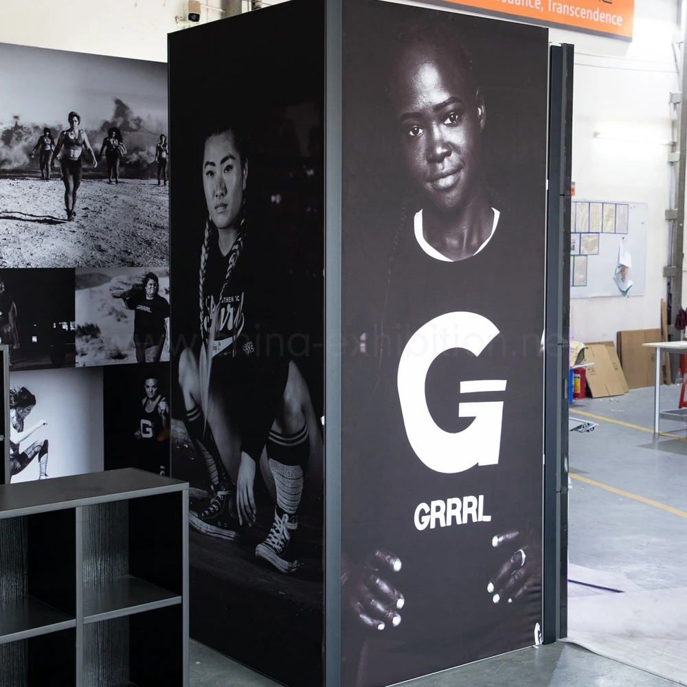 
Hot sale Show Clothes Product Customized Service For Textile Booth Fashion Exhibition Stand Design 