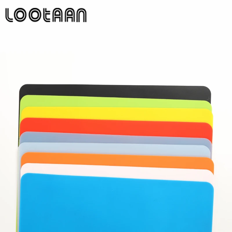 Wholesales LOGO Manicure Tool Polish Stamping Mat Washable Hand Rest Nail Art Pad Nails Silicone Mat