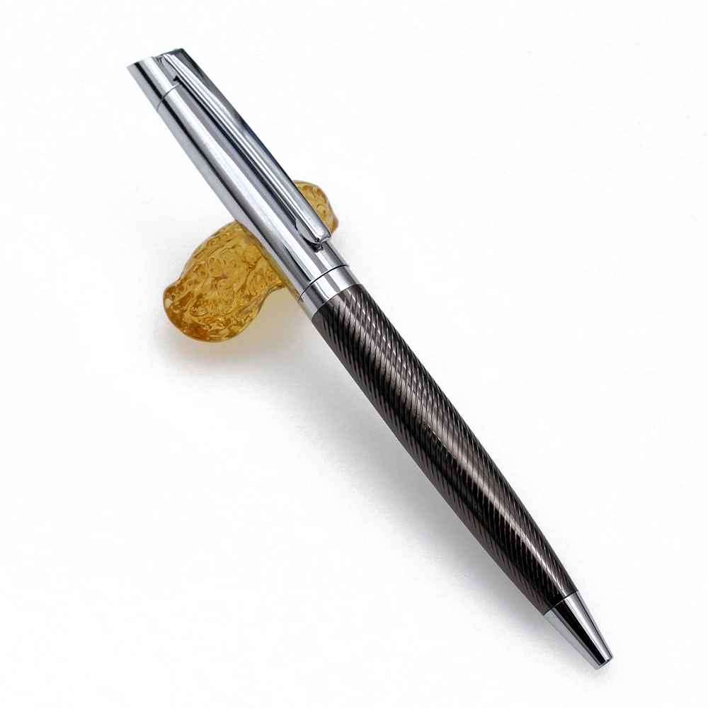 High quality Handmade Metal Luxury Custom Pens Wholesale Brass Bal Point Pens Writing Twist Metal Ball Pen
