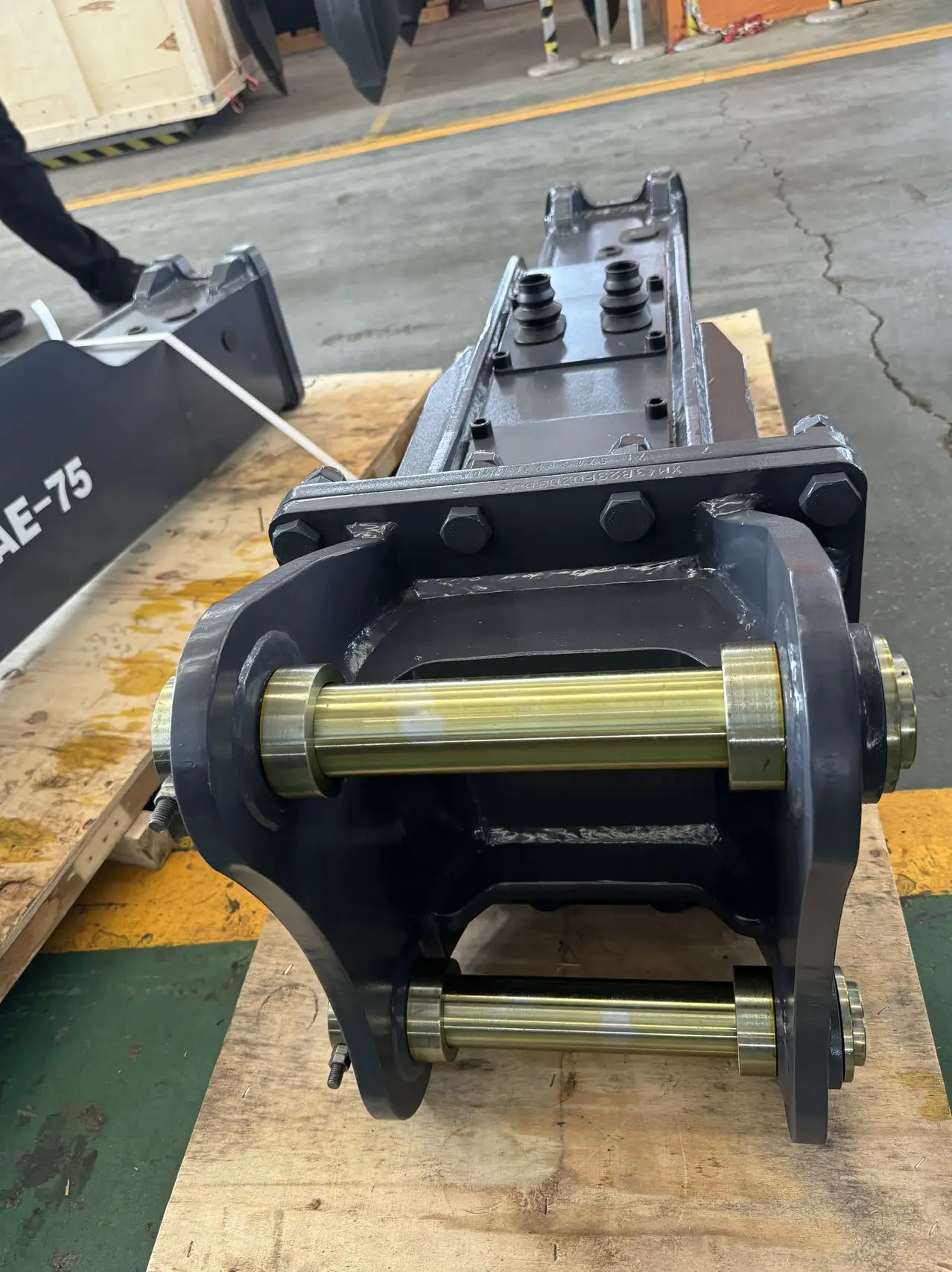 Silent Type Hydraulic Breaker With High Quality,Concrete Breaker,Demolition Hammer