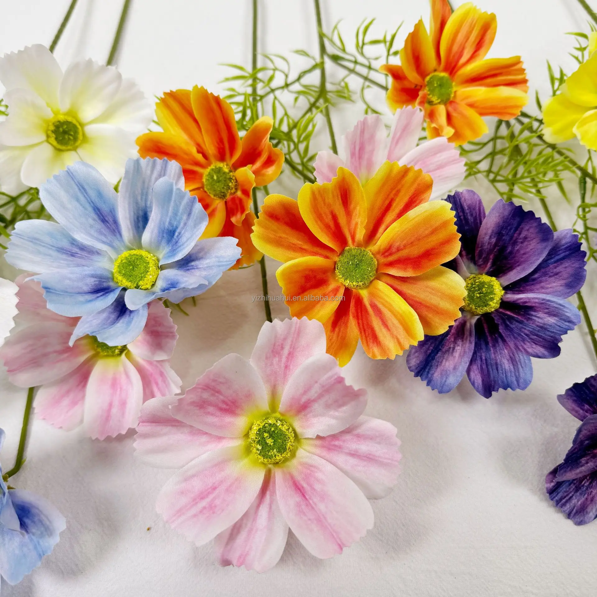 Wholesale 3 Heads Artificial Real Touch Daisy Chrysanthemum Flower Cosmos Bipinnatus Galsang Flower for Wedding Home Decoration
