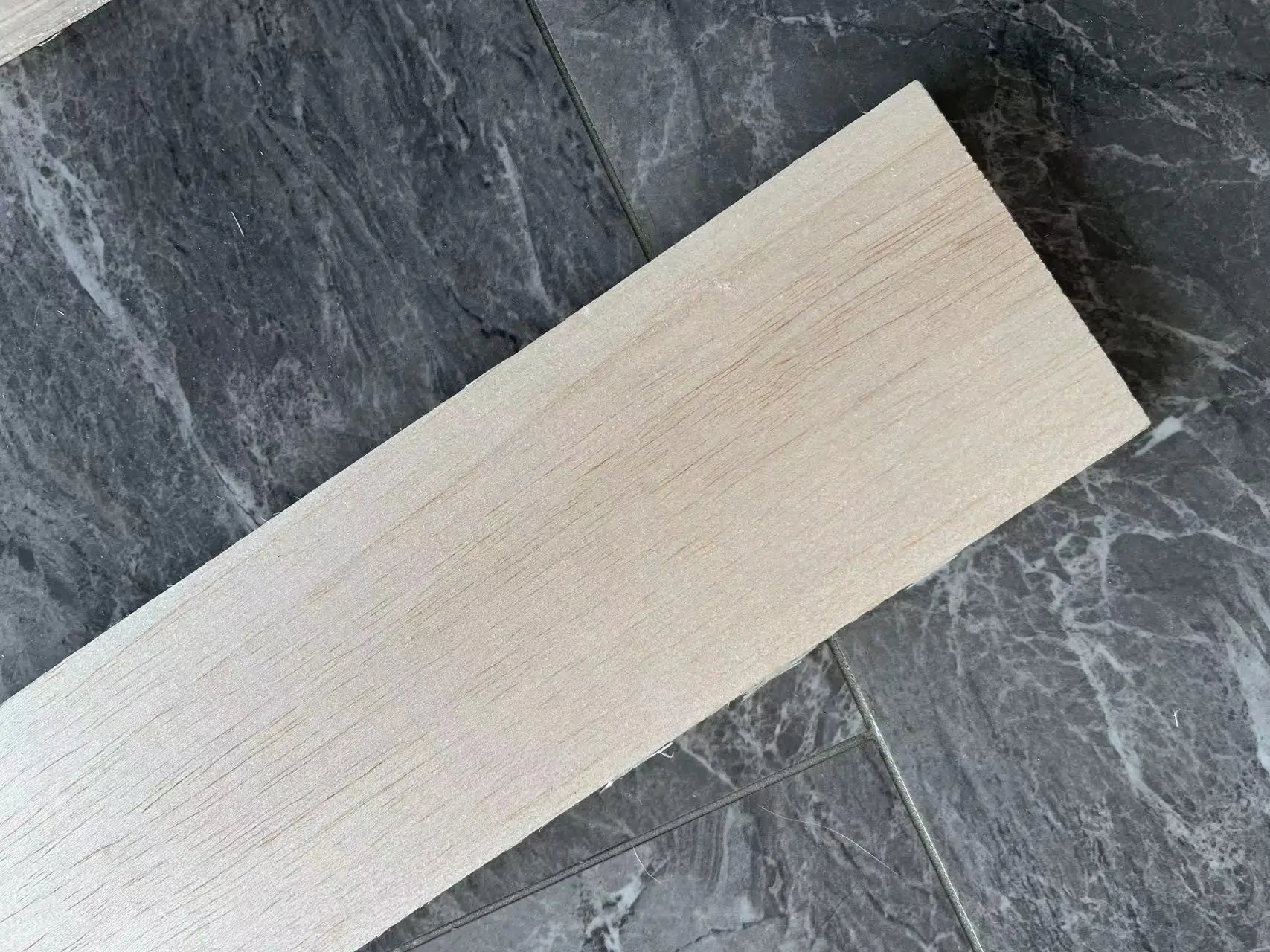 China Supplier Wholesale Price 1mm 2mm 3mm 4mm 5mm Balsa Wood Sheets for Crafts RC Airplane