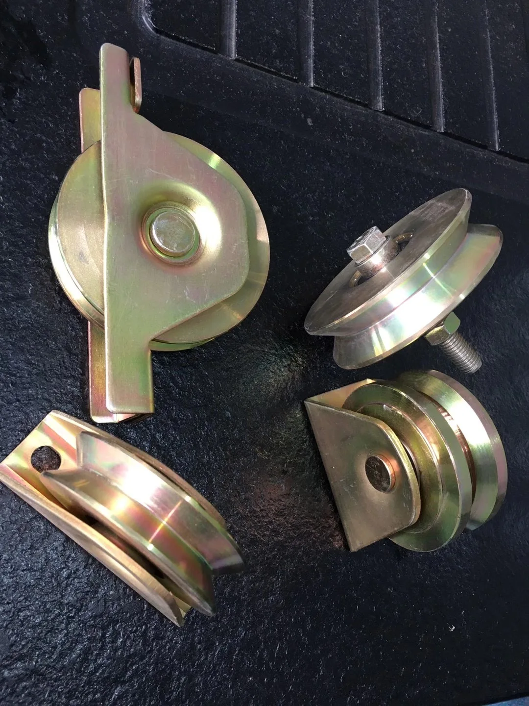 Sliding Gate Wheel With Double Plates Sliding Door Gate Roller With U/V/Y Groove