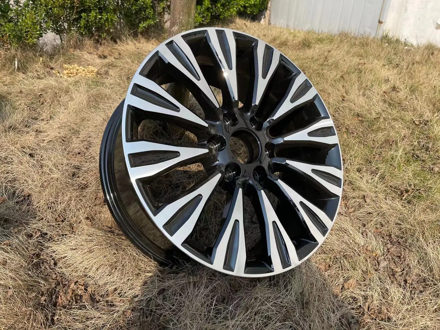 A060 High-Quality Factory Customize  6x139.7 20inch alloy wheel for Nissan Patrol