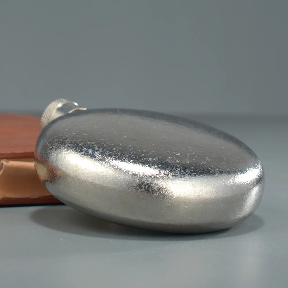 IMOGY 240ml Titanium Wine Flask Business Gift Flasks Premium Metal Pure Titanium Wine Pot for Drinking