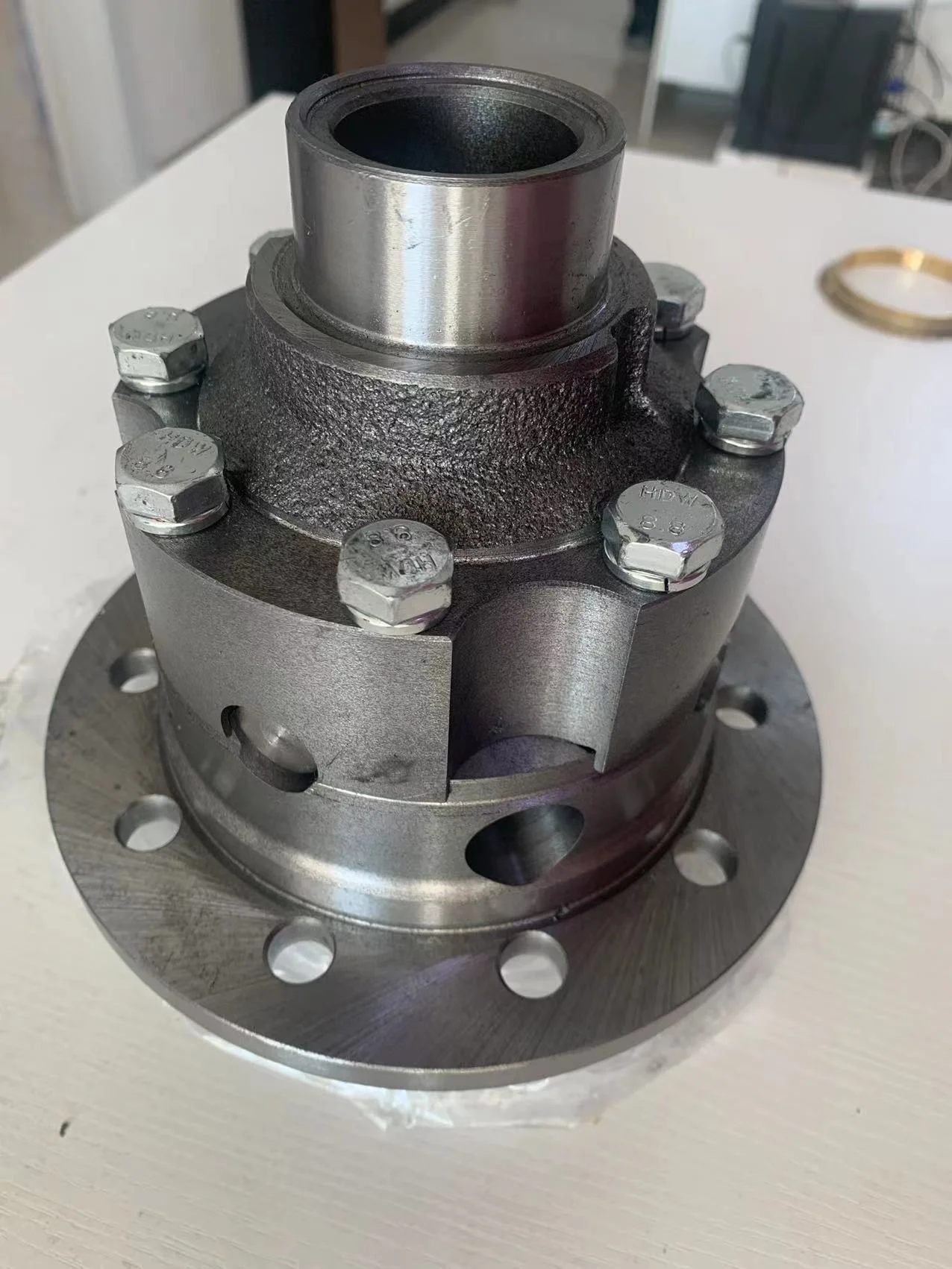 YSD Manufacture Rear Axle Differential UAZ Timken, Spicer UAZ-Patriot, Hunter,UAZ 316000240301110