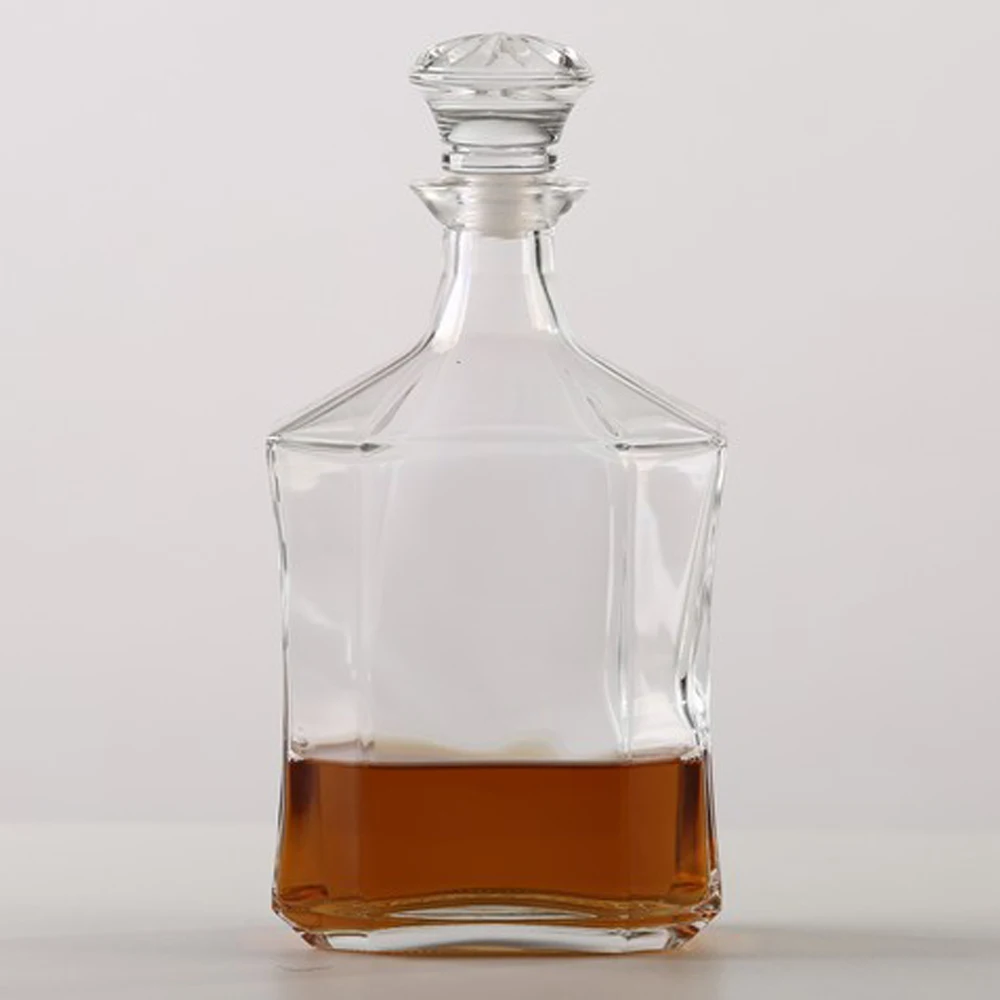 Custom XO Vodka Gum Tequila Whisky Gin Brandy Embossing Glass Bottles for Loading Liquid Storage