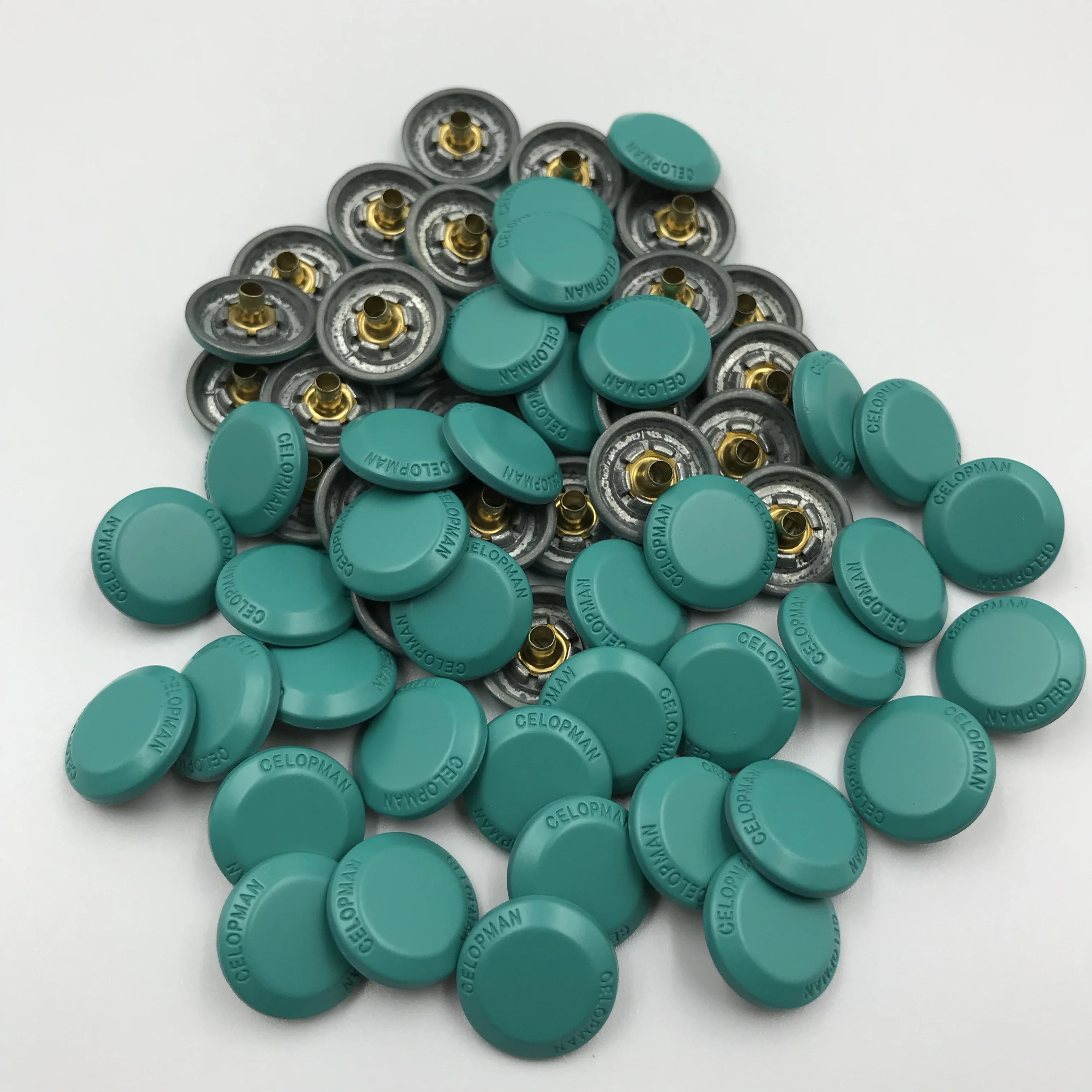 Колпачок из сплава, золотая плоская куртка, металлическая пружинная кнопка на заказ, 4 части