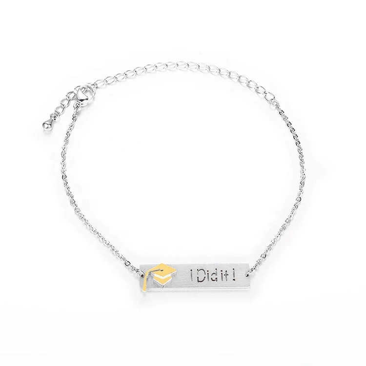 Оптовая продажа, дешевые персонализированные 18-каратные позолоченные браслеты из нержавеющей стали с гравировкой