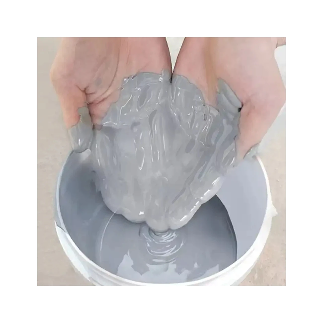 Flexible Waterproof Coating For Exterior Surfaces Offering High Resistance To Uv Rays