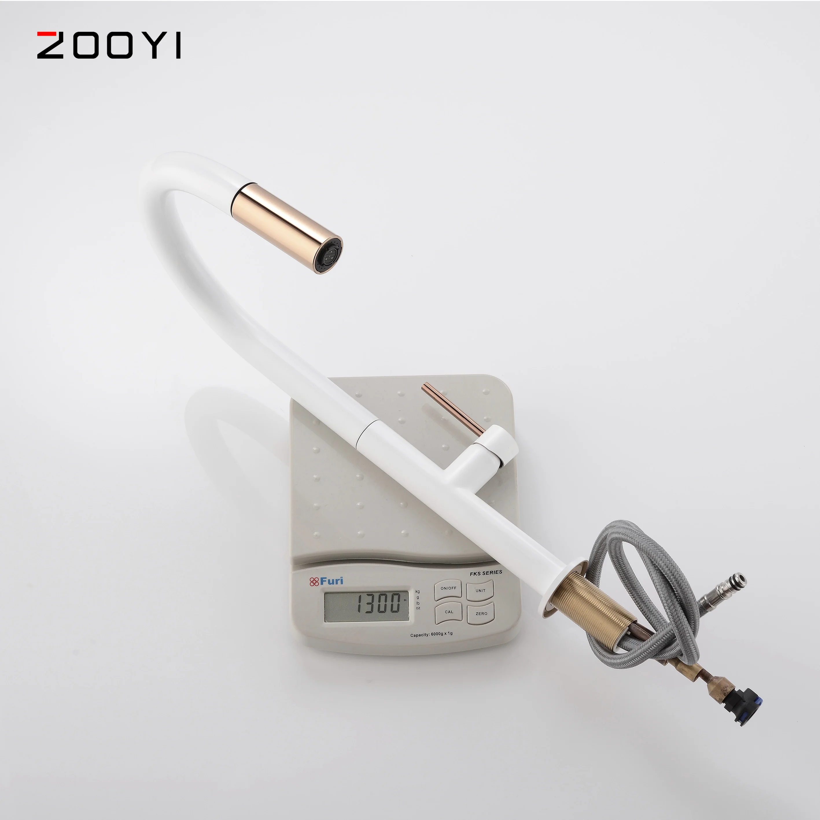 ZOOYI new designer white single handle brass pull out kitchen faucet sink with sprayer head