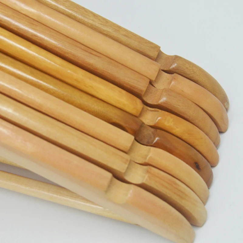 Wholesale factory price B grade wood hanger non slip notches wooden clothes shirt hanger with bar