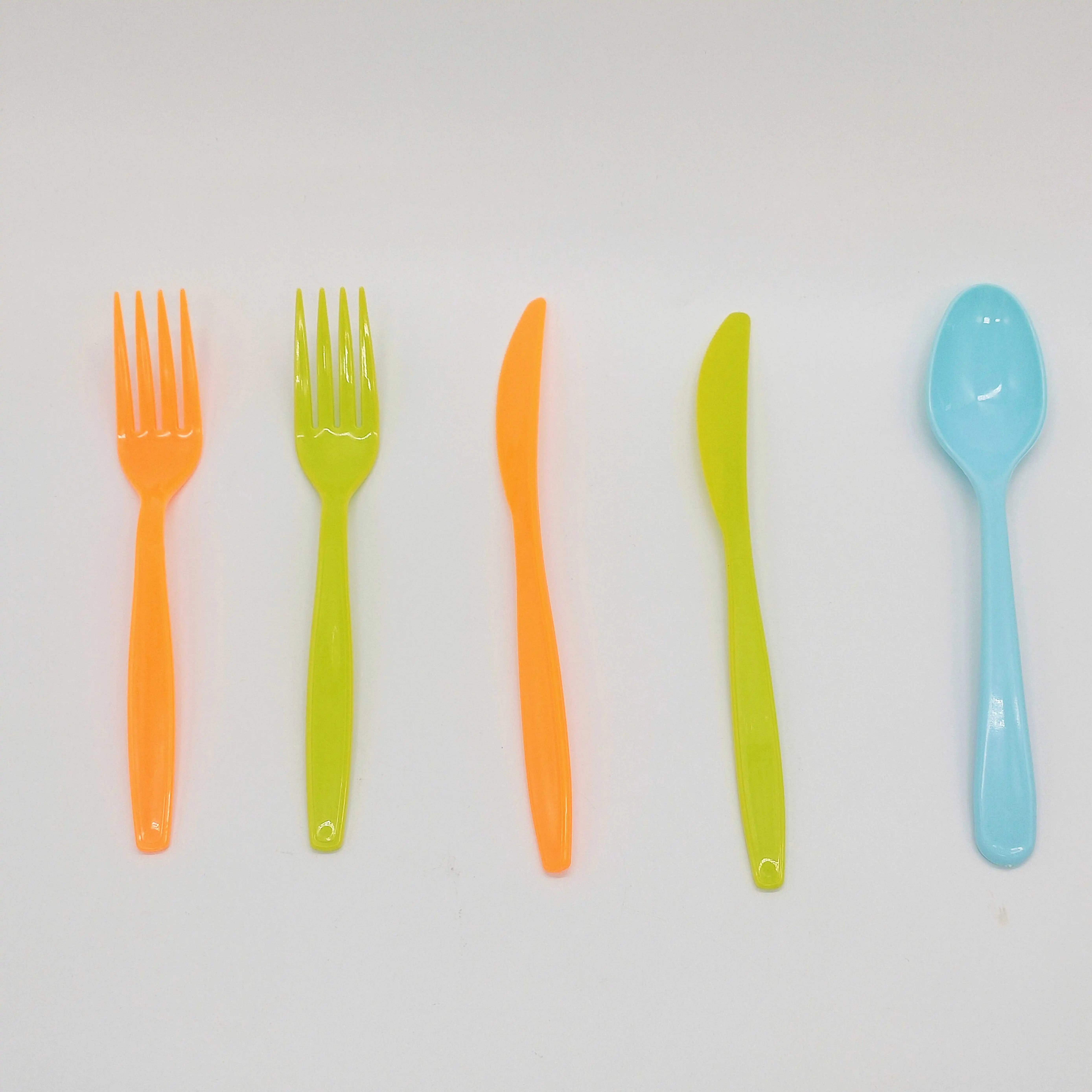 Reusable plastic fork spoon and knife set tableware set cutlery