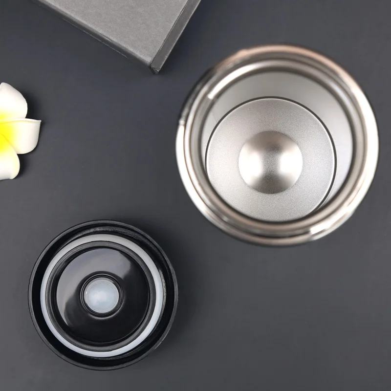 Gift Thermal Vacuum Mug Portable Hiking Water Bottle  400ml