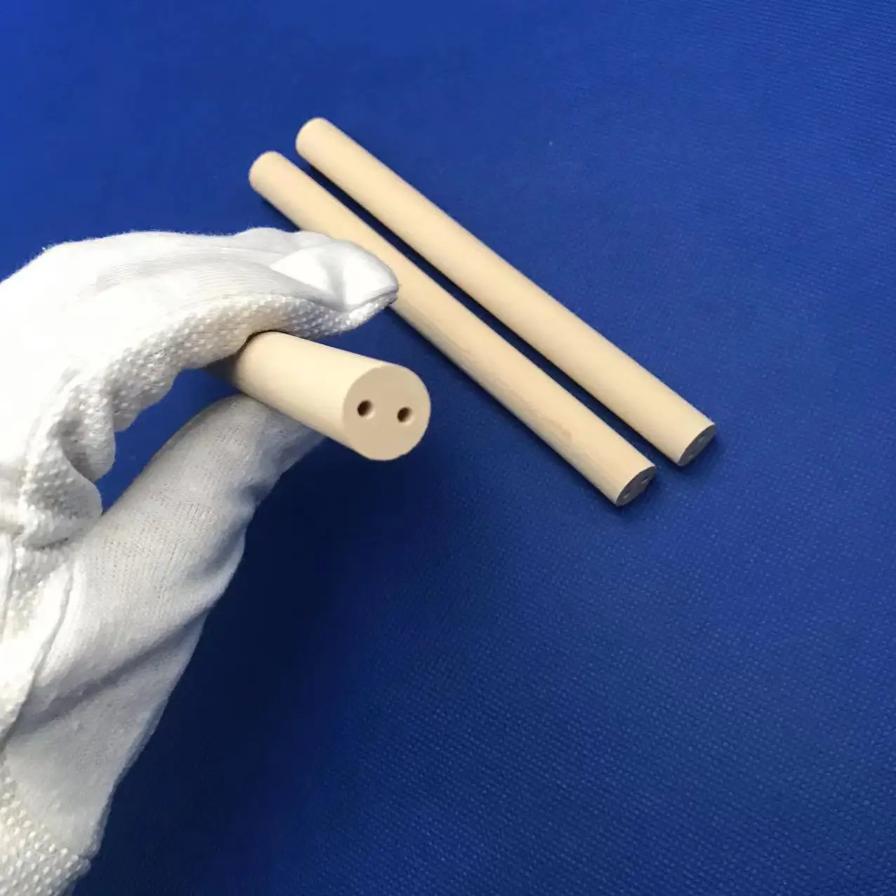 Magnesium Oxide magnesia ceramic Tube MgO core rod for Heaters 2 hole Dia11mm length200mm