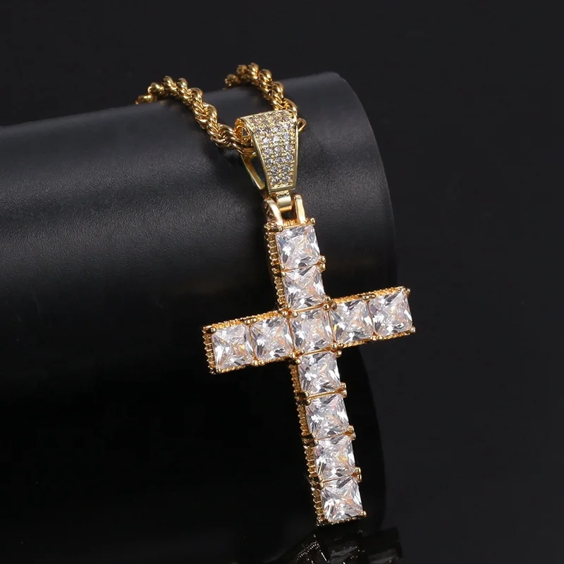 Hip Hop 18k Yellow Gold Unisex Iced Out Diamond Gold Cross Pendant