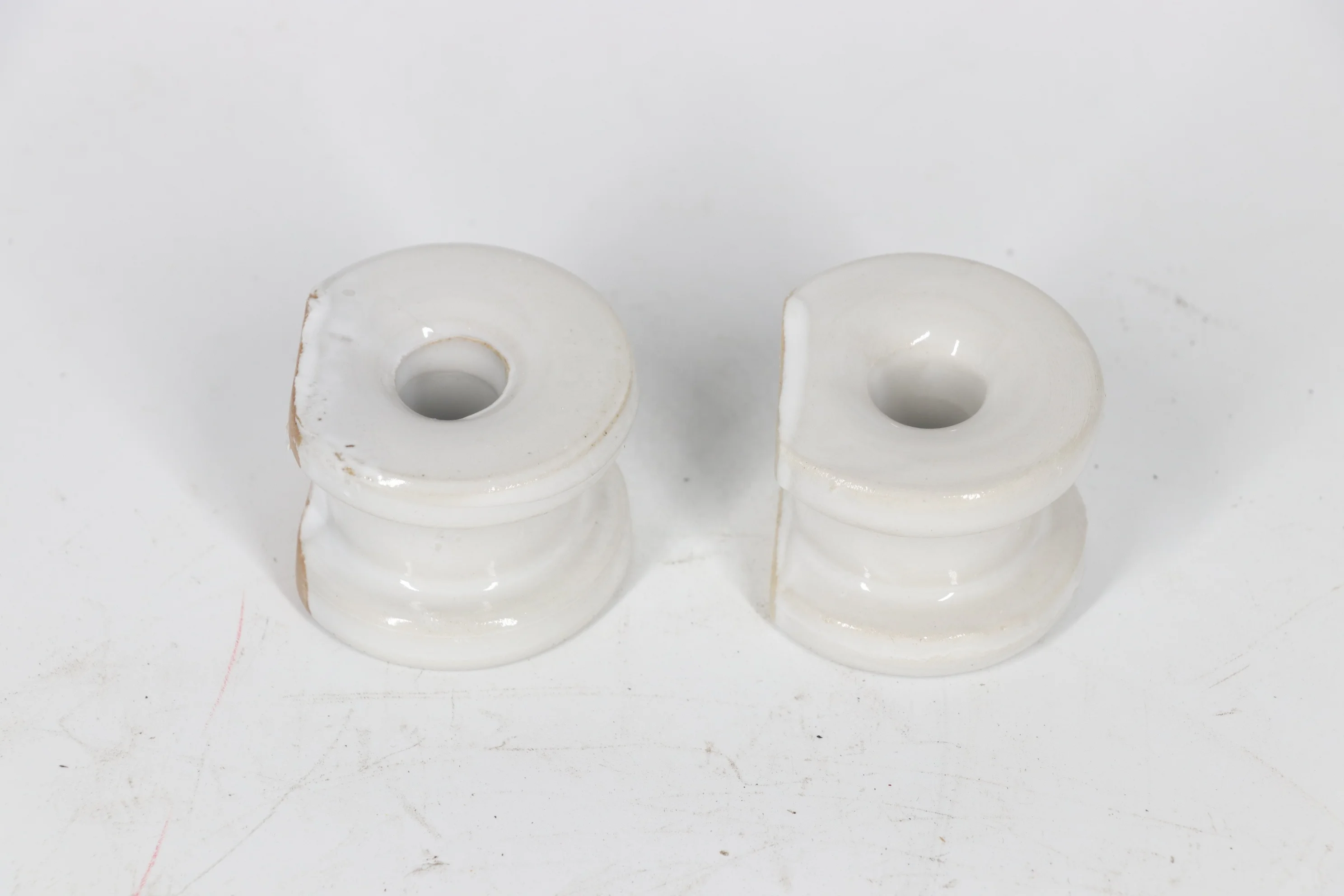 Baler Parts Vintage  White Ceramic Spool Insulator For Agricultural Machinery