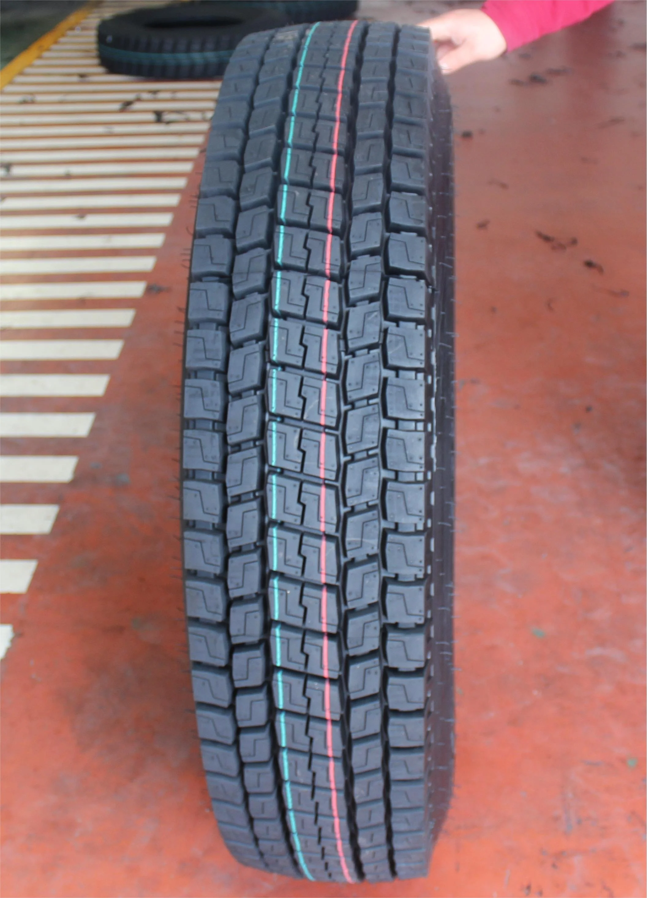 TBR Tires with with Better Driving Performance Radial Tires 11R22.5 11r22.5 CP158